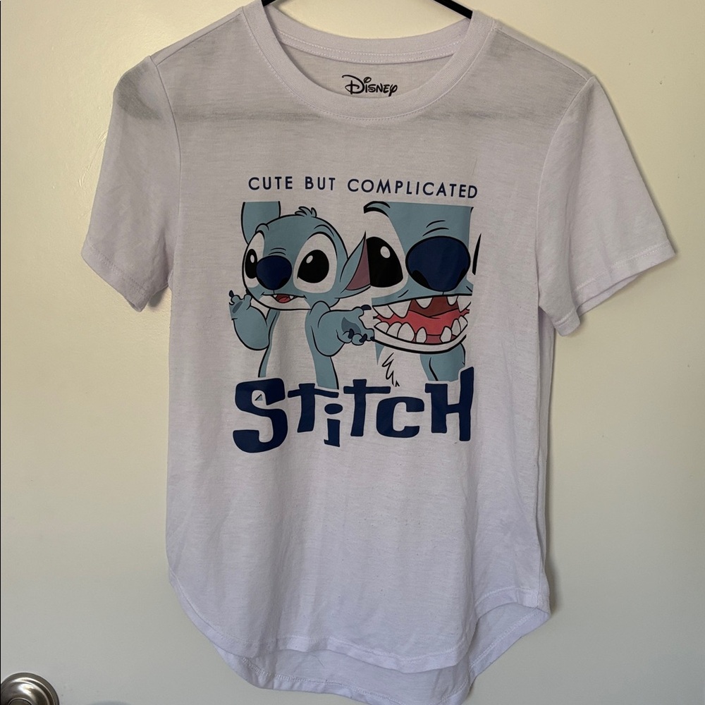⭐️ 4 for $20 - Bundle and save!!! ⭐️
Disney Stitch White Comfy T-Shirt - Picture 2 of 7